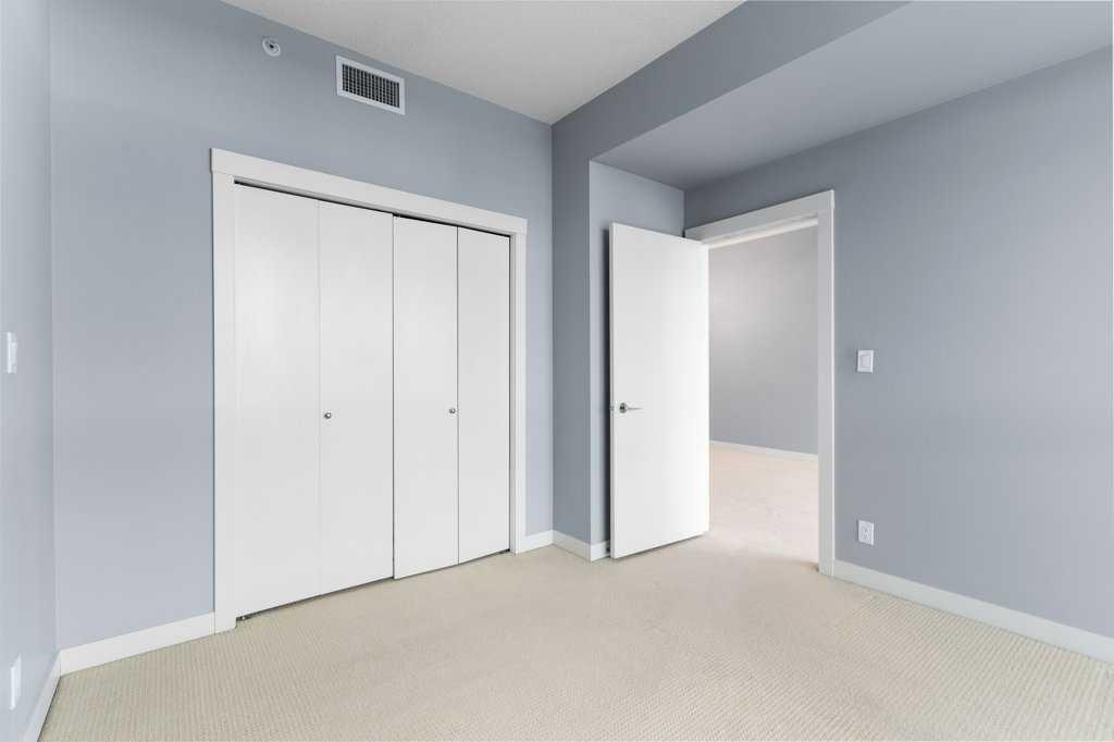 788 12 Avenue 1405 Property Photo 23