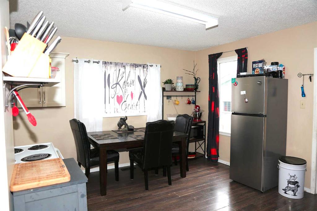 7070 18 Avenue Property Photo 3