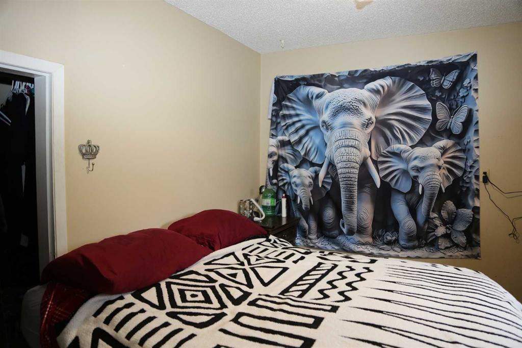 7070 18 Avenue Property Photo 6