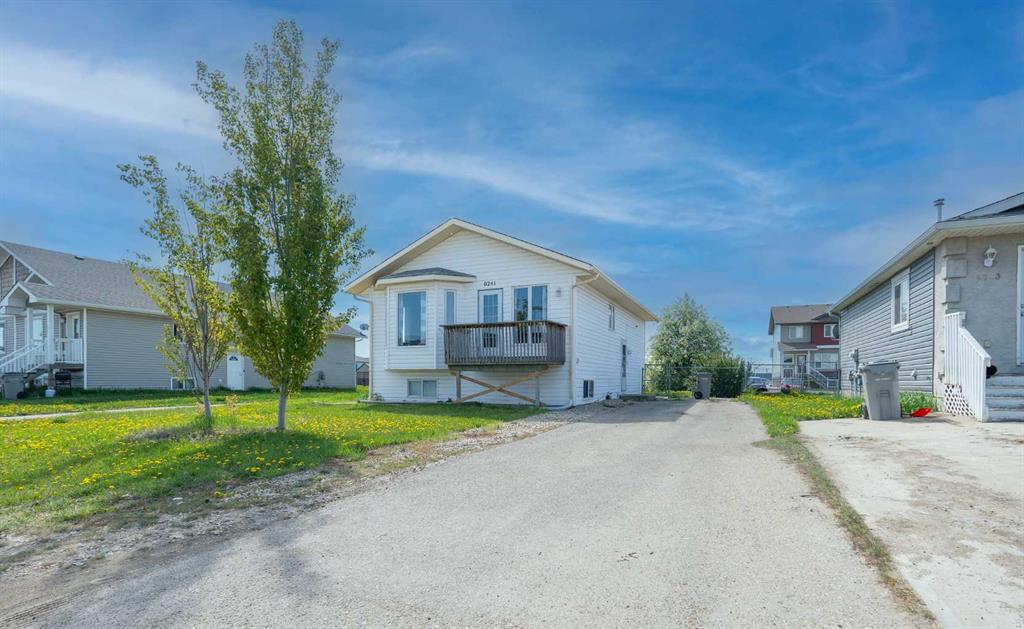 9241 94 Avenue Property Photo 1