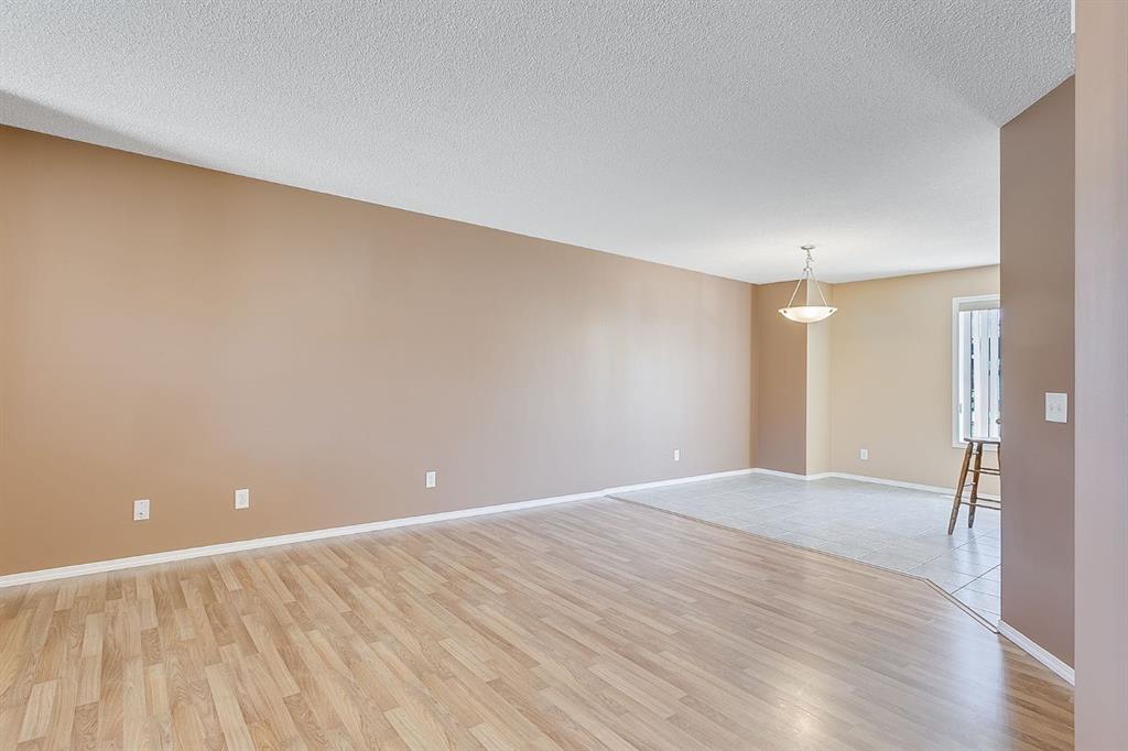 224 Mckenzie Towne Link Property Photo 13