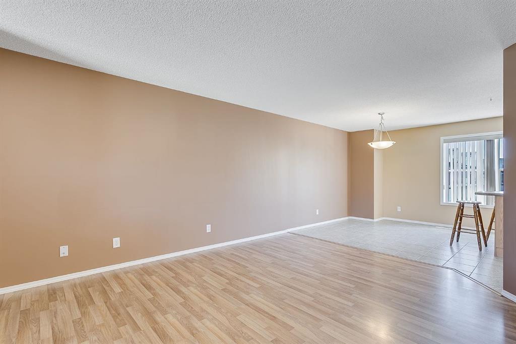 224 Mckenzie Towne Link Property Photo 15