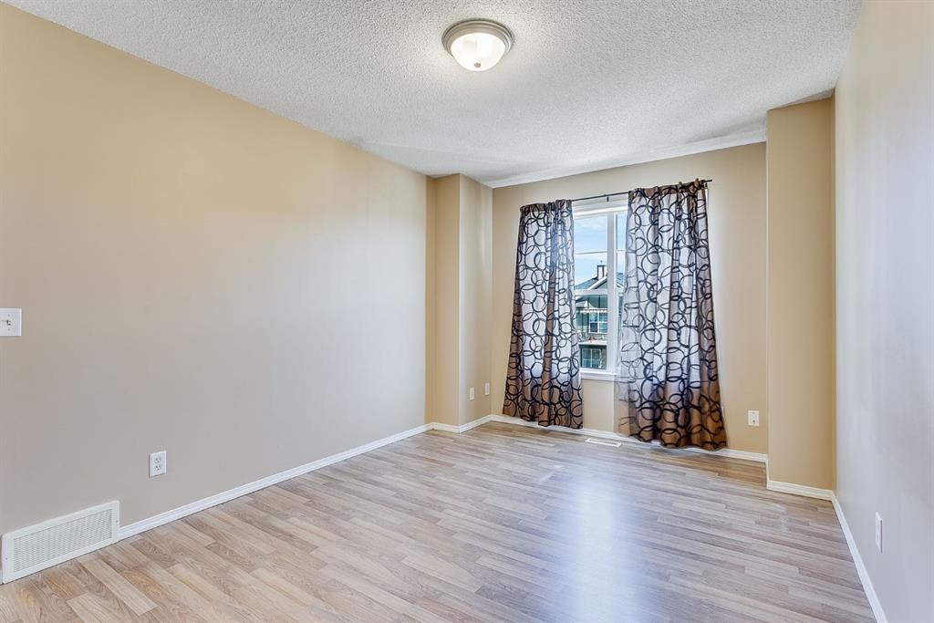 224 Mckenzie Towne Link Property Photo 27