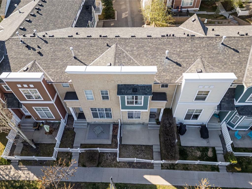 224 Mckenzie Towne Link Property Photo 43