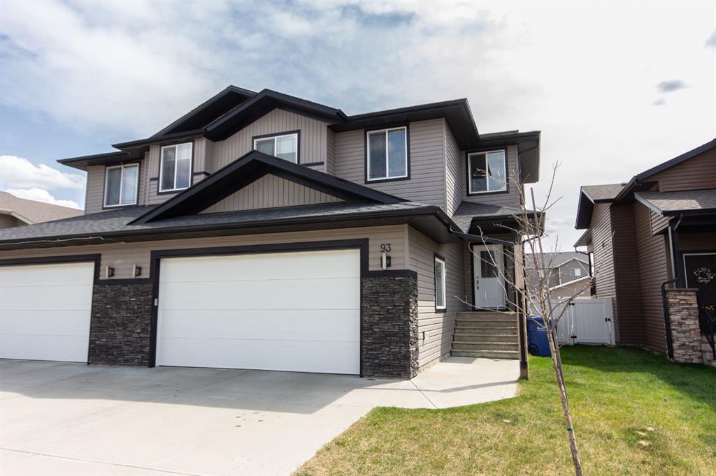 93 Turner Crescent Property Photo 1
