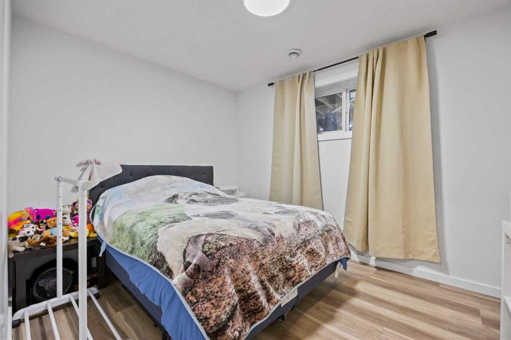 416 Walcrest View Property Photo 43