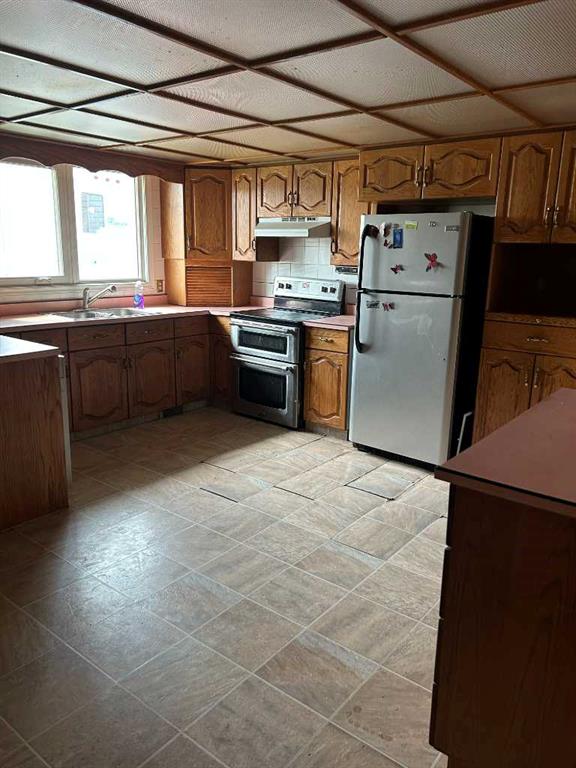 58 Baxter Crescent Property Photo 6