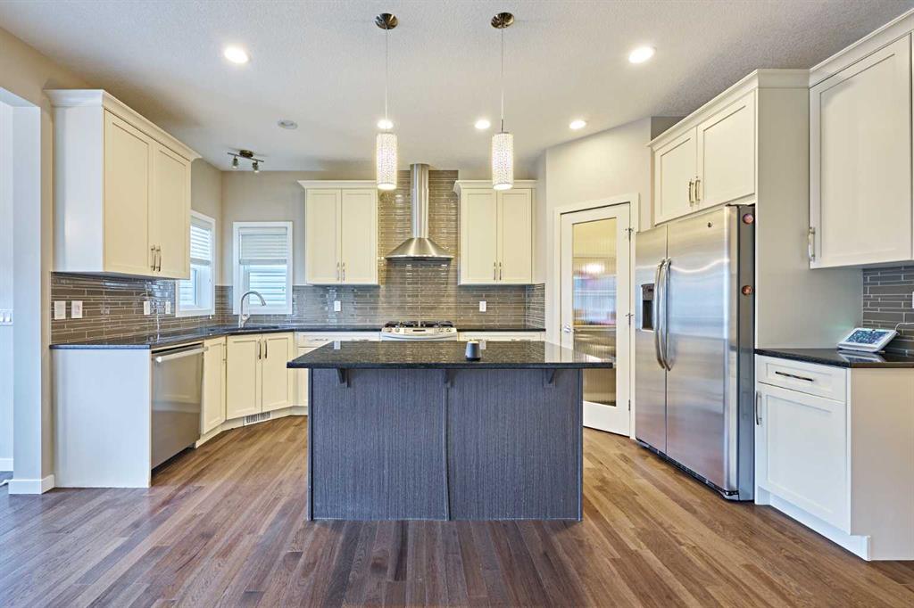 20 Cougar Ridge Place Property Photo 1