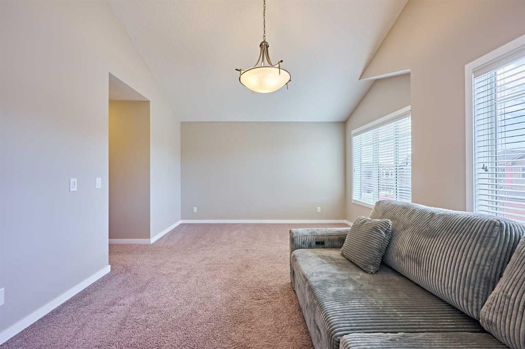 20 Cougar Ridge Place Property Photo 27