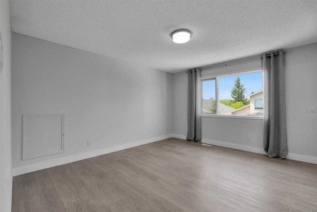 30 Hidden Circle Property Photo 16
