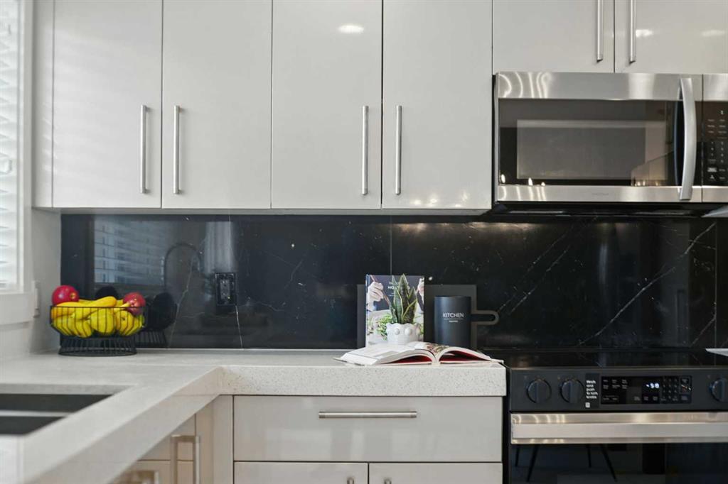 1530 Bayside Avenue 503 Property Photo 19