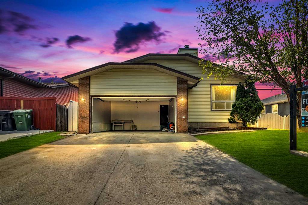 56 Castlefall Way Property Photo 1