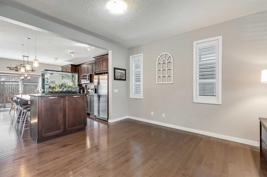 42 Auburn Bay Gardens Property Photo 6