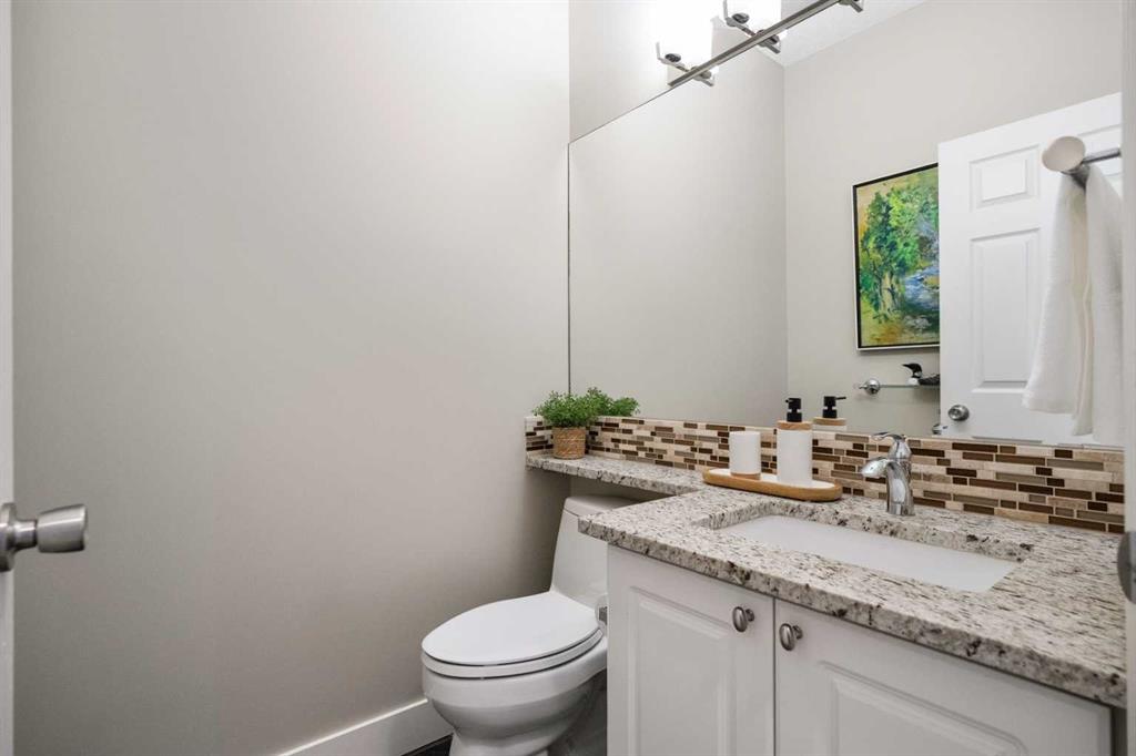 134 Inverness Square Property Photo 16