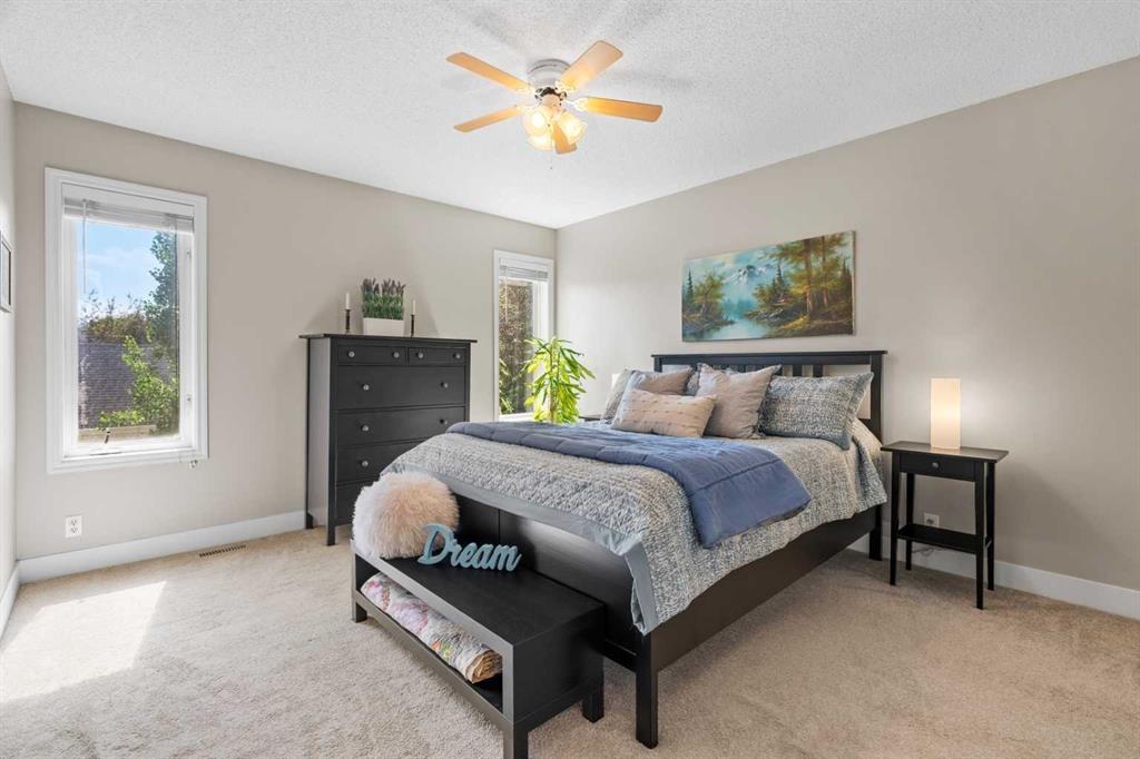 134 Inverness Square Property Photo 18