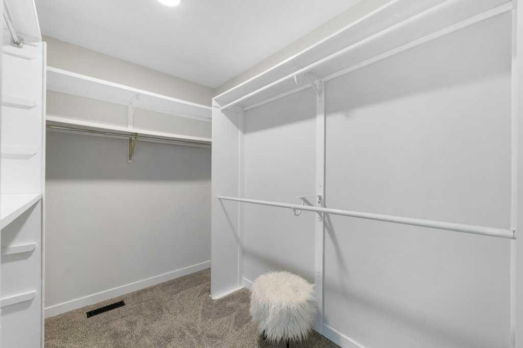 54 Mckenzie Lake Manor Property Photo 29