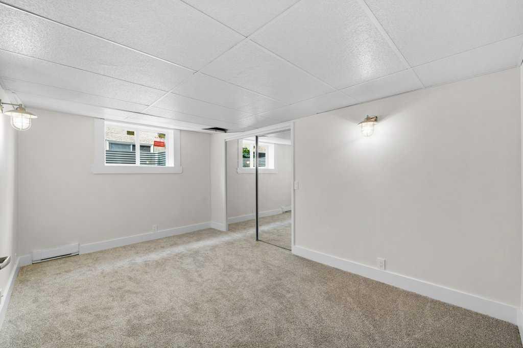54 Mckenzie Lake Manor Property Photo 38