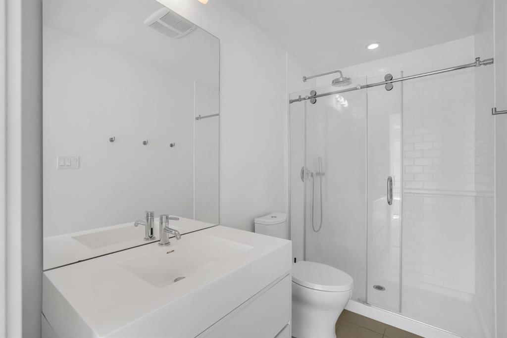 63 Inglewood Park 424 Property Photo 18