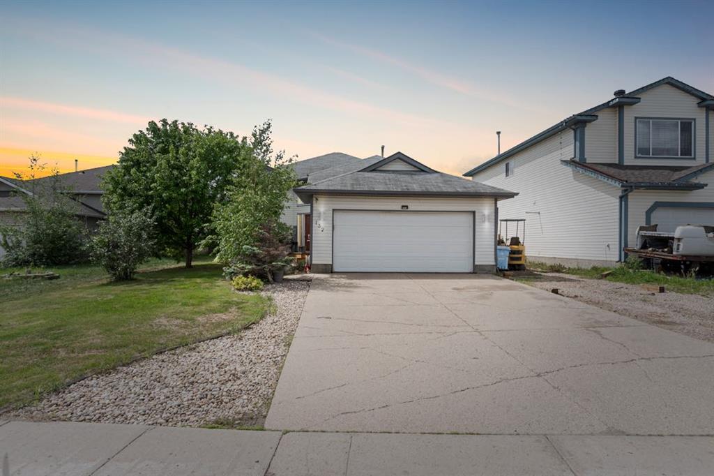 132 Breukel Crescent Property Photo 1