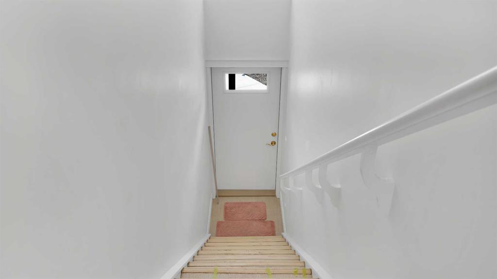 390 Seton Passage Property Photo 5