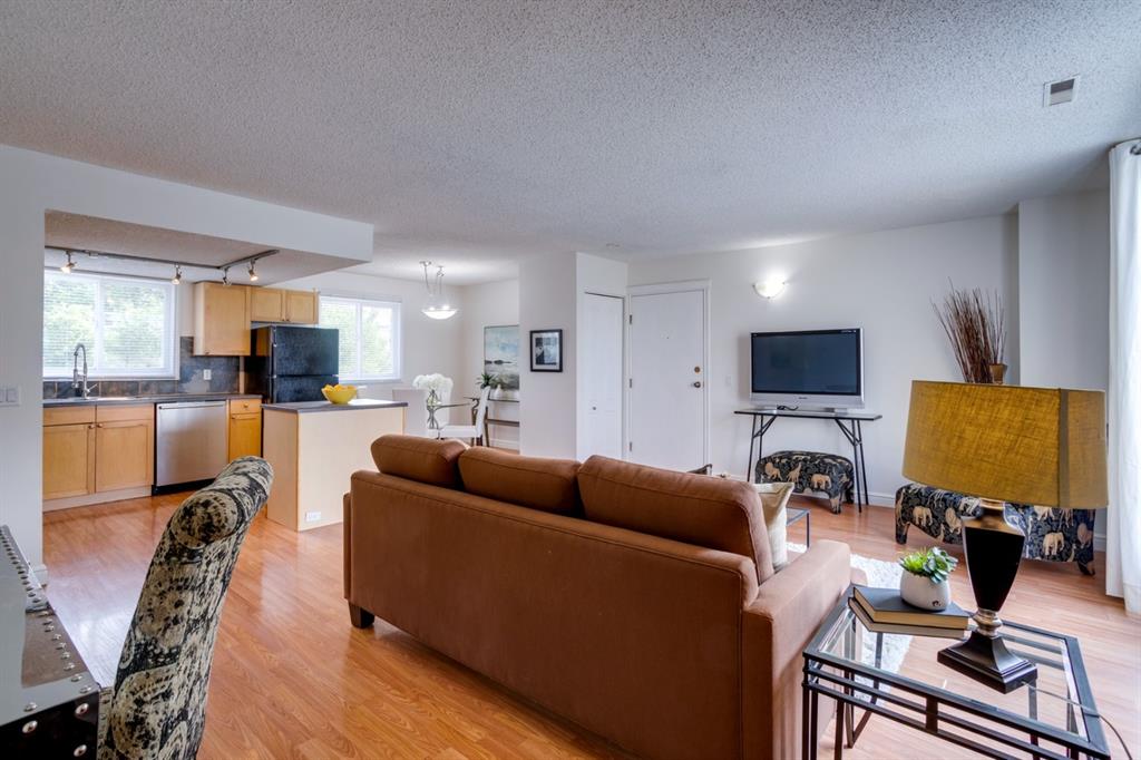 1540 29 Street 403 Property Photo 5