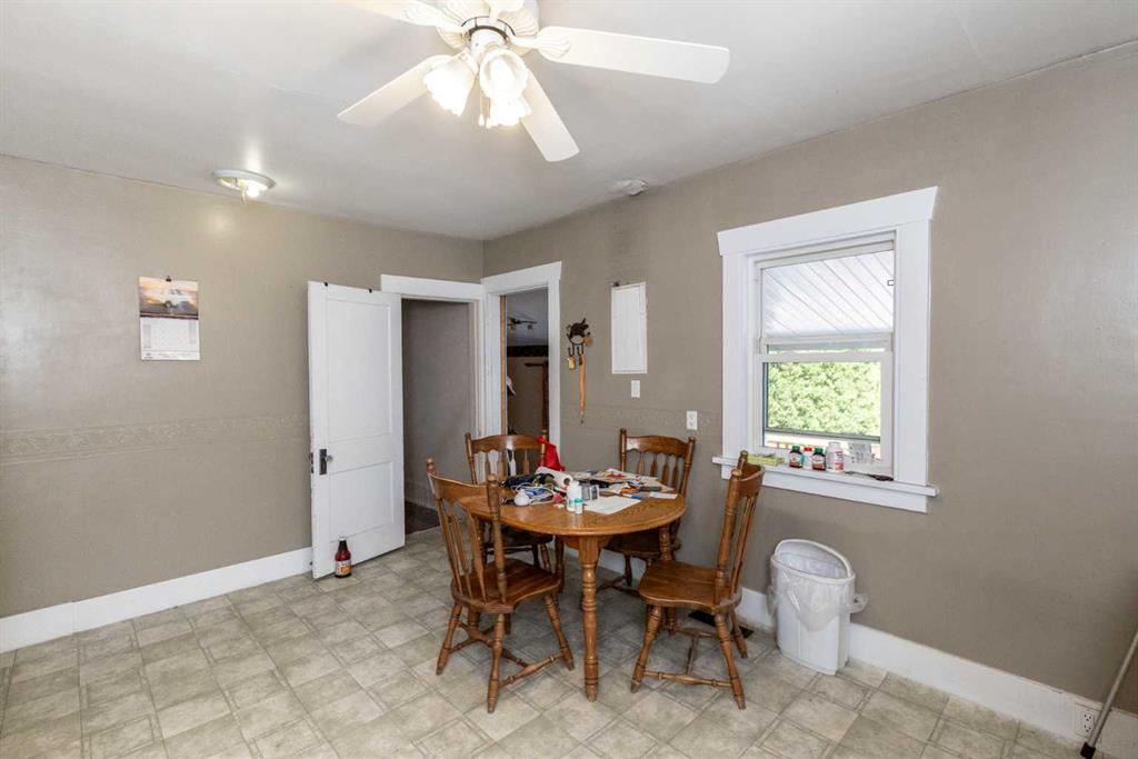 5215 51 Street Property Photo 22