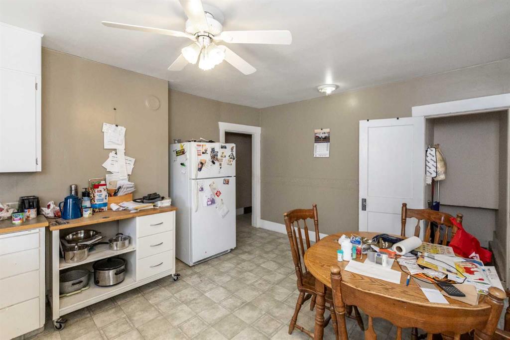 5215 51 Street Property Photo 23