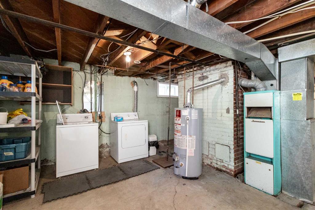 5215 51 Street Property Photo 25