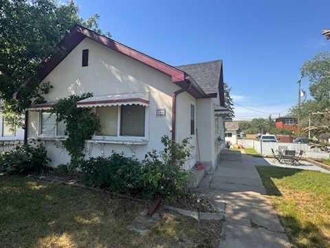 660 3 Avenue Property Photo 1