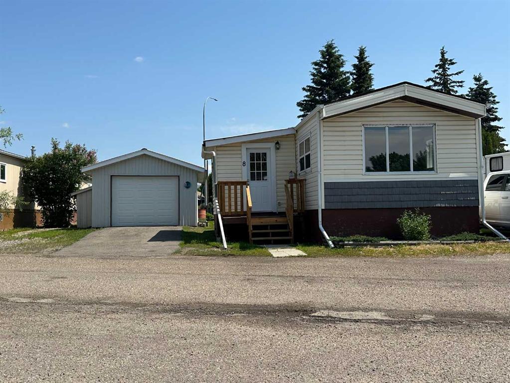 5800 46 Street #8
