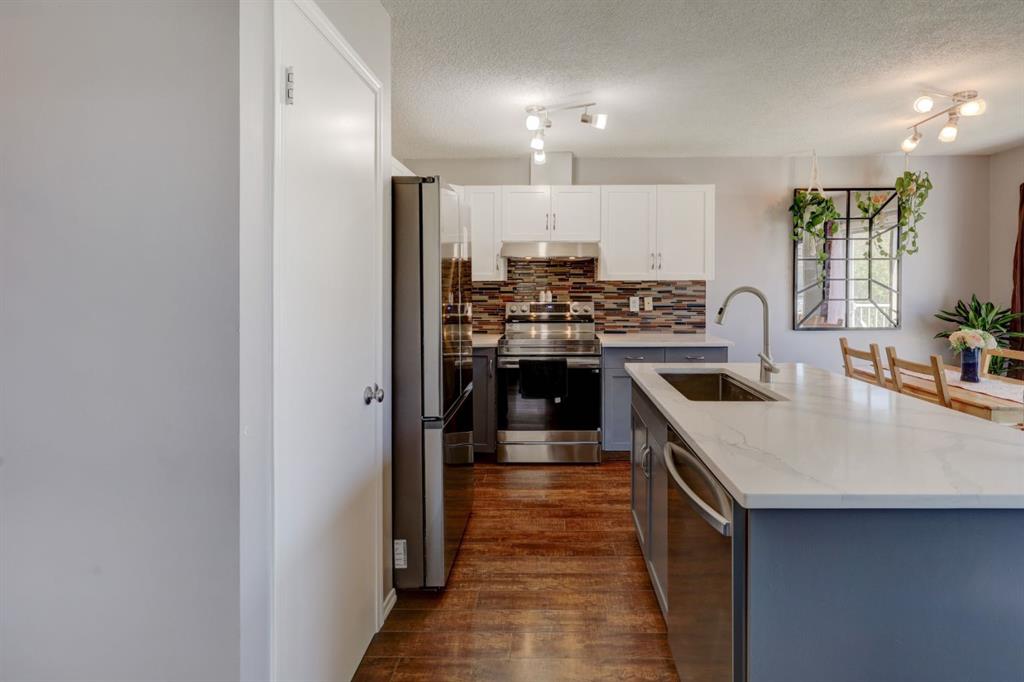 138 Rocky Vista Circle Property Photo 4