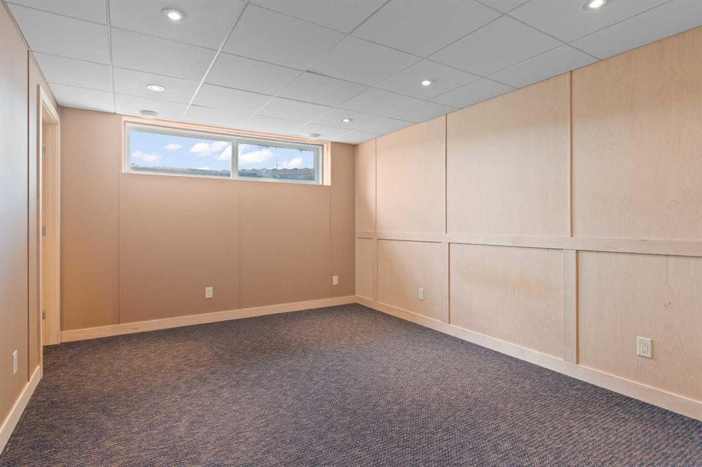 1025 5 Street Property Photo 25