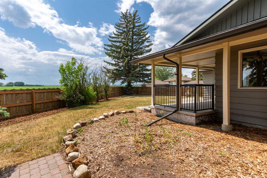 1025 5 Street Property Photo 32