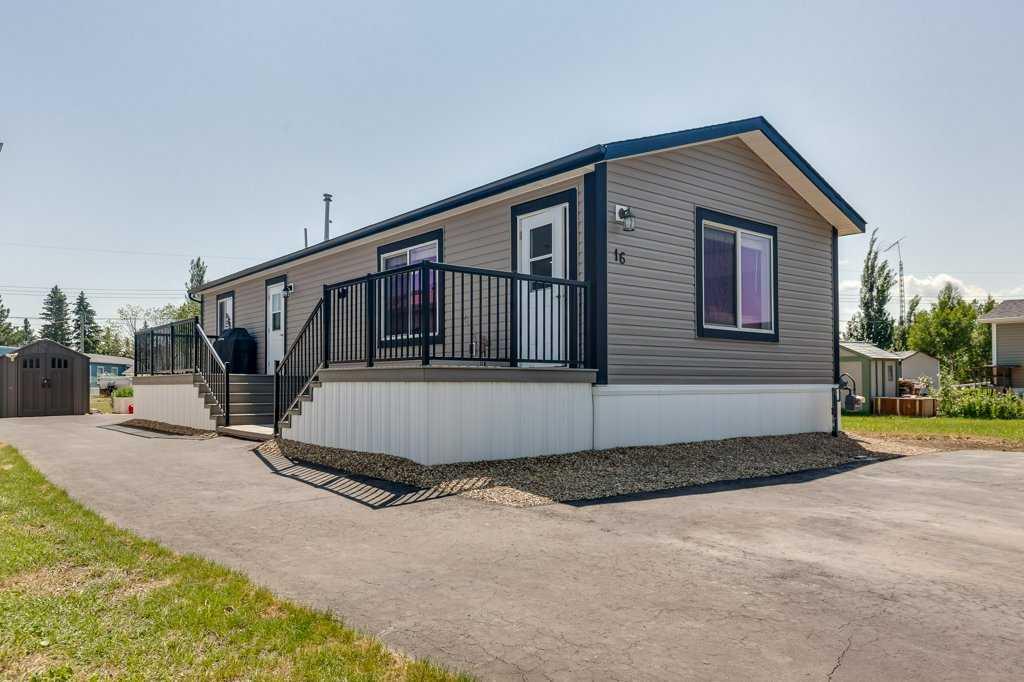 16 Trochu Avenue Property Photo 1