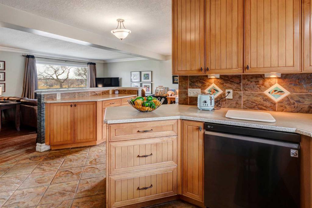 1415 Russell Road Property Photo 14