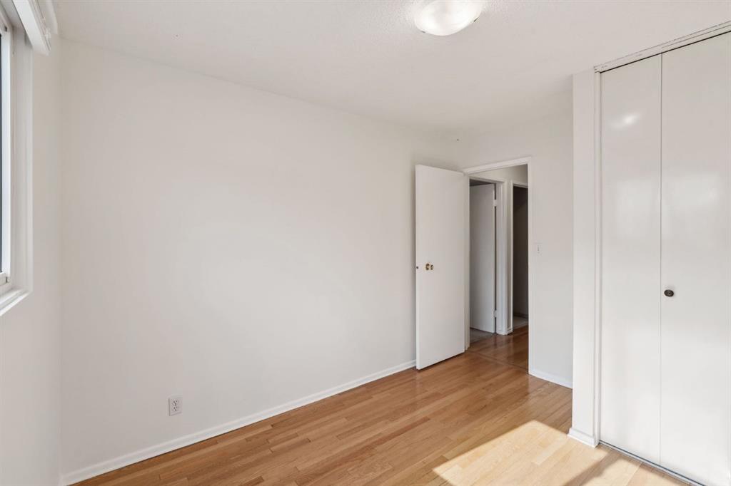 264 Huntington Close Property Photo 15