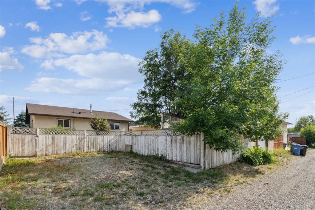 264 Huntington Close Property Photo 32