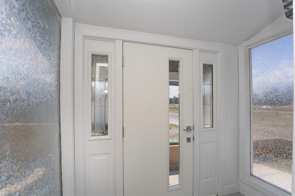 140 Whitworth Way Property Photo 5