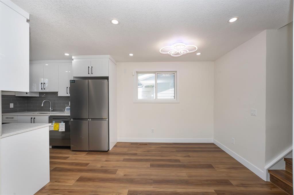 140 Whitworth Way Property Photo 12