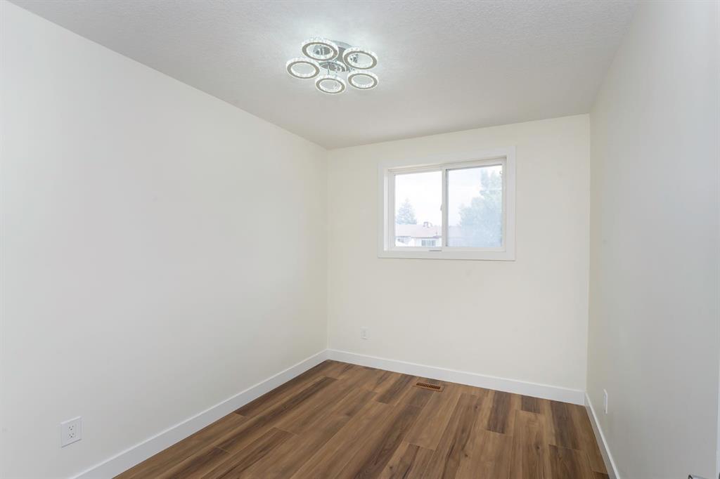 140 Whitworth Way Property Photo 20