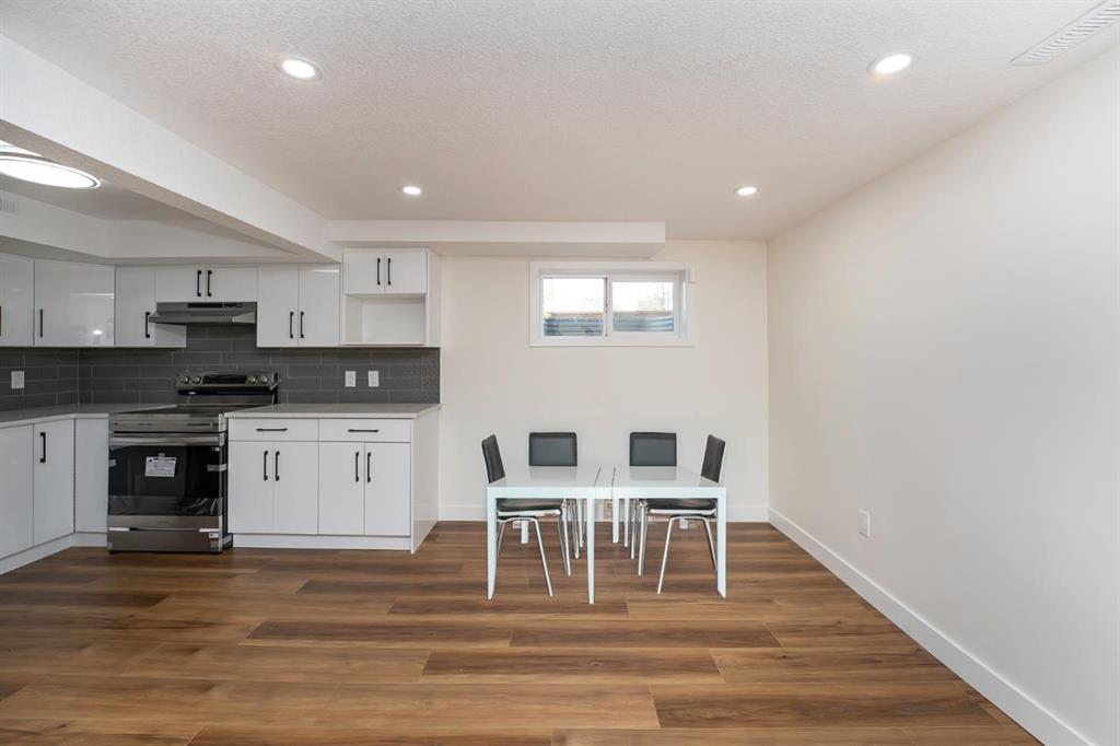 140 Whitworth Way Property Photo 33