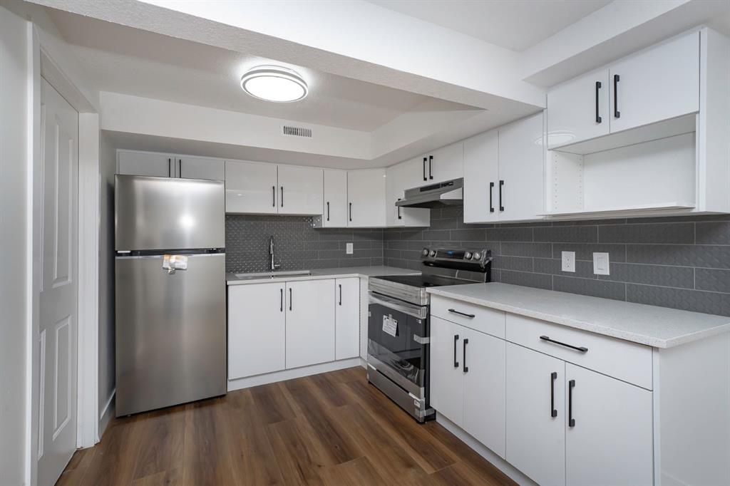 140 Whitworth Way Property Photo 35