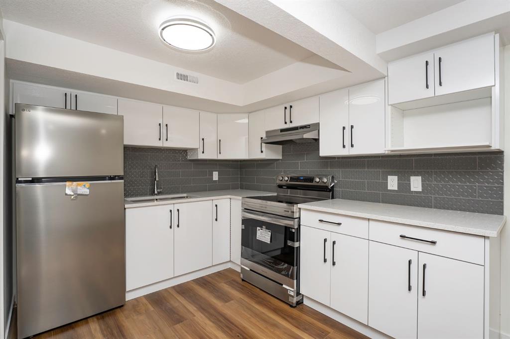 140 Whitworth Way Property Photo 37