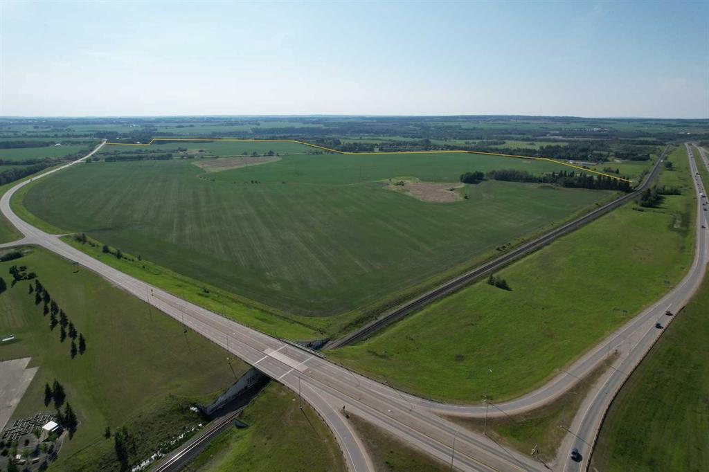 On Township Road 381 Property Photo 3