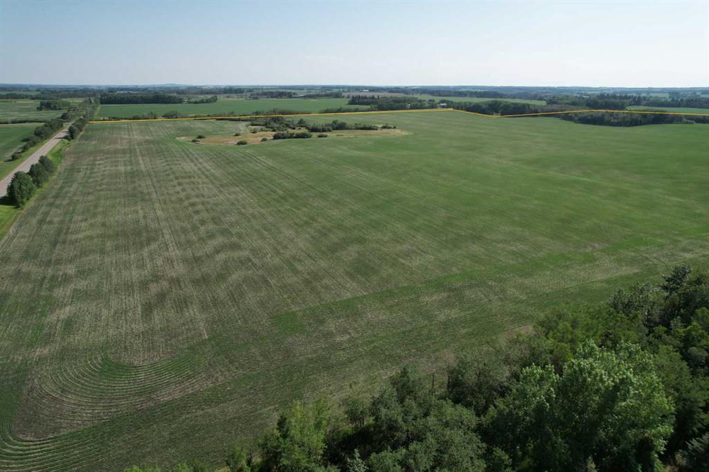 On Township Road 381 Property Photo 10