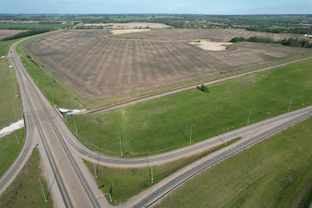 On Township Road 381 Property Photo 27