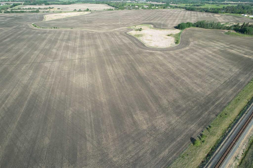 On Township Road 381 Property Photo 32