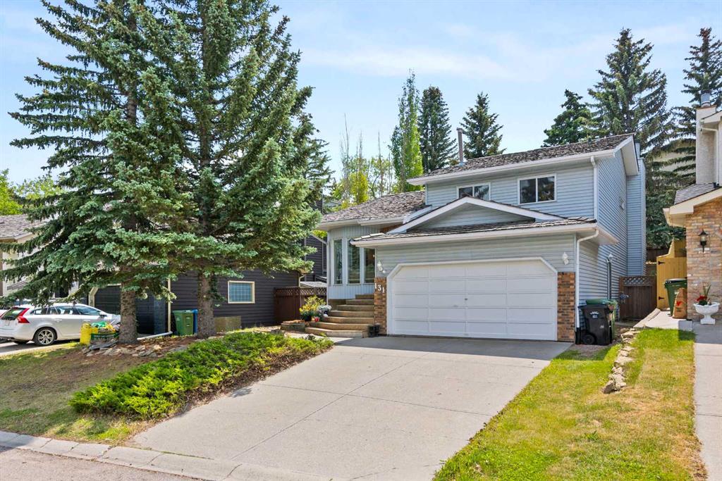 131 Stratton Crescent Property Photo 1