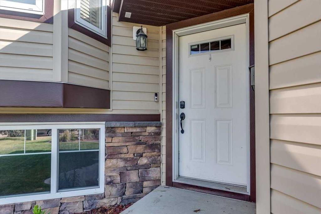 109 Churchill Place Property Photo 2
