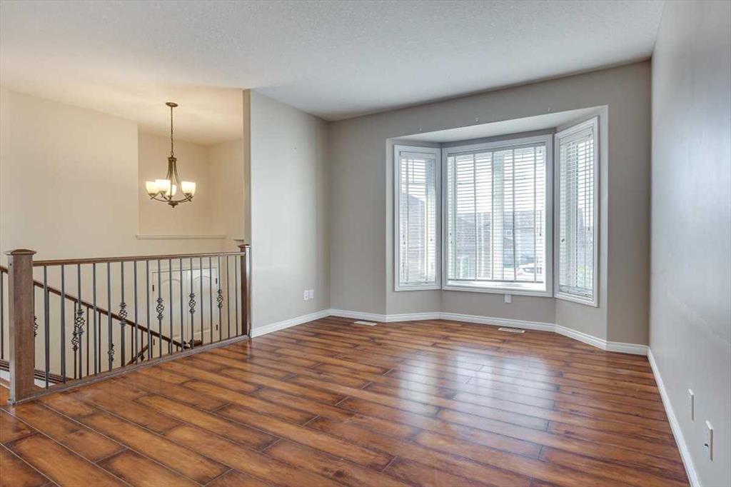 109 Churchill Place Property Photo 3